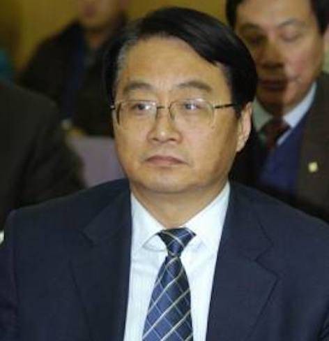柳青（吉林省人民政府原副秘书长）