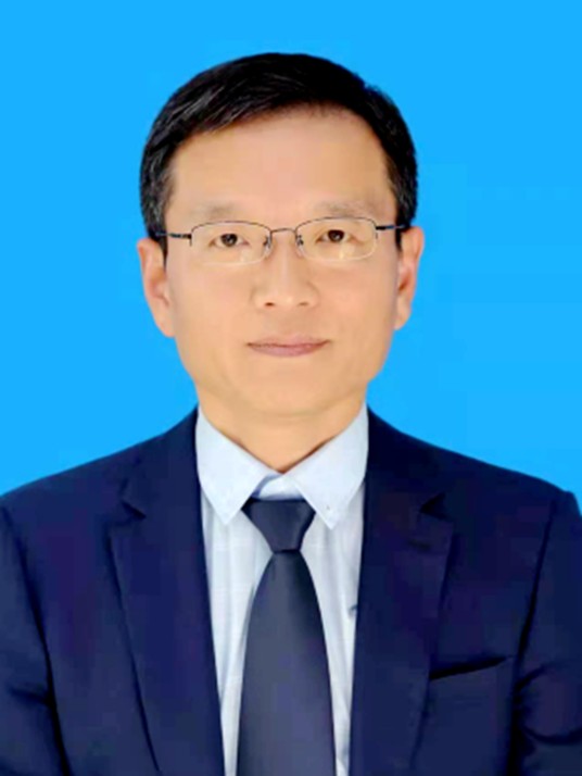 高琨（辽宁省丹东市元宝区人大常委会主任）