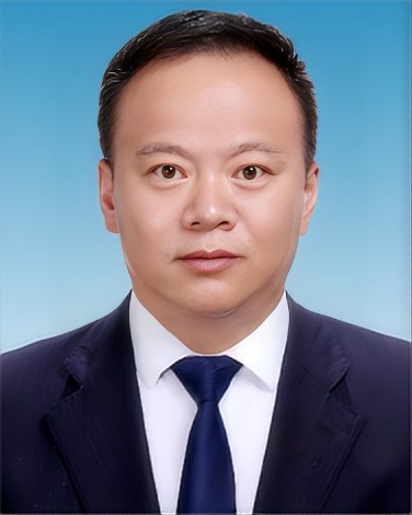 张恒山（青海省十四届人大代表，青海省西宁市城西区委副书记、区政府党组书记、区长）