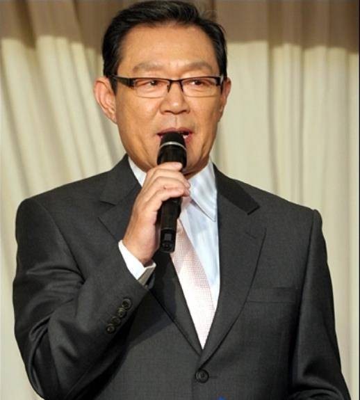 郑旭（韩国老演员）