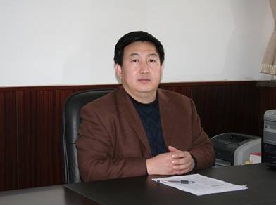 杜斌（济南大学原副校长）