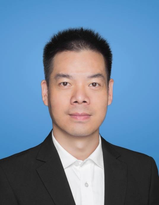 何海兵(湖南省长沙市天心经开区党工委委员、管委会副主任)