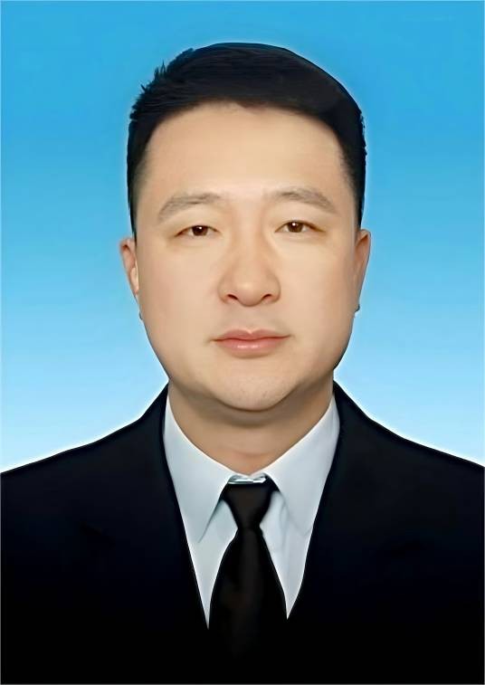 张树栋（辽宁省葫芦岛市兴城市发展和改革局党组书记、局长）