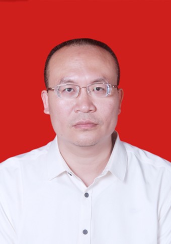 温涛(宜宾市兴文县纪委副书记、县监委副主任)
