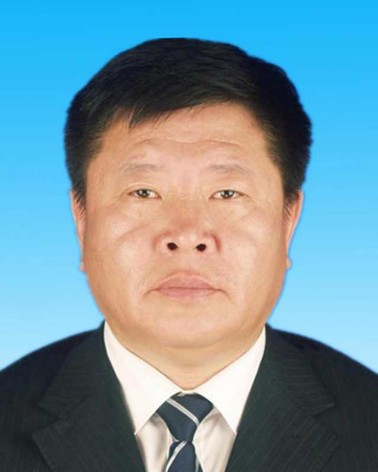 钱海军(扎兰屯市文体旅游广电局党组书记、局长)