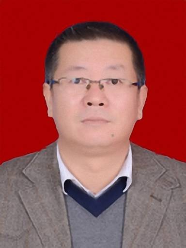 吴春明(甘肃省金昌市委常委、市委秘书长)