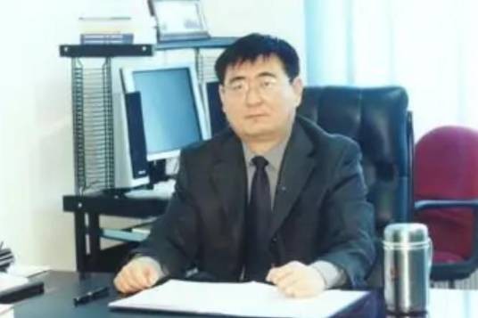 陈越（白城市政府原市长助理）