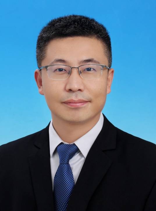 杨永飞（海南省儋州市教育局原局长）