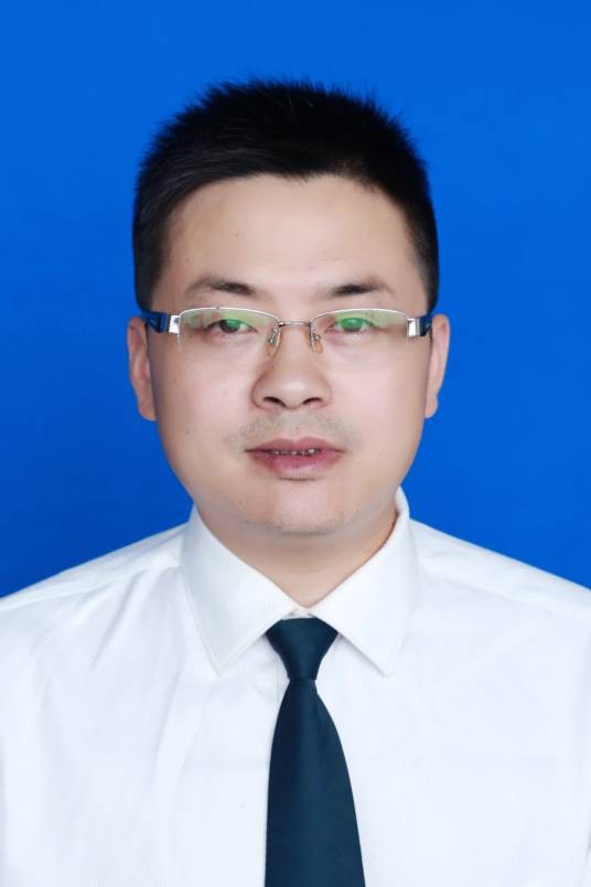 俞建华(浙江省湖州市南浔区教育局党委委员、总督学,区委教育工委委员)