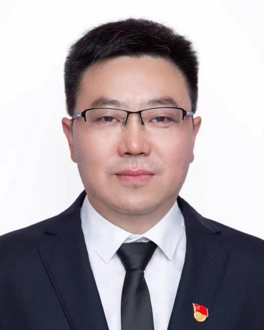 杜兵（贵州省贵阳市云岩区委教育工作委员会副书记、区教育局党委副书记、副局长）
