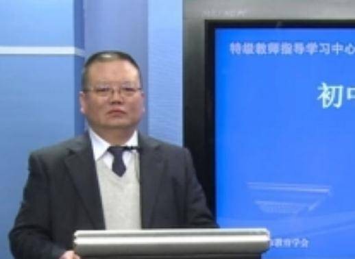 袁志勇（北京市语文特级教师、教研员）
