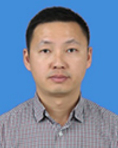 黄明（湖北省宜昌市西陵区政协主席）