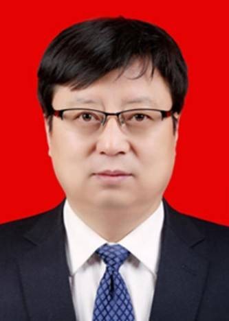 赵玺(山西省忻州市岢岚县人大常委会副主任兼教育科技局局长)