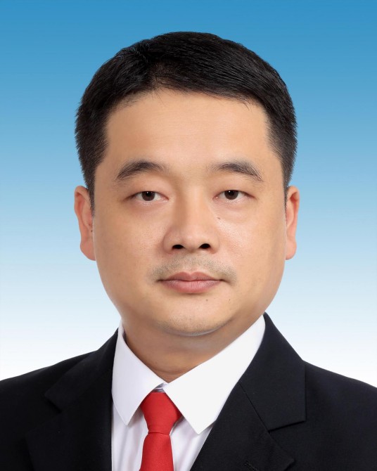 王滔（郑州市委常委、市委秘书长、郑州市政府副市长）