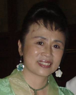 秦华(中国散文诗作家协会副主席)
