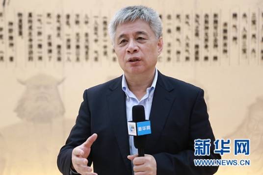 李振江(神威药业董事长)