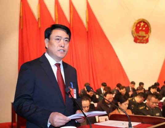 张泽中（山东省德州市人大常委会党组副书记、副主任）
