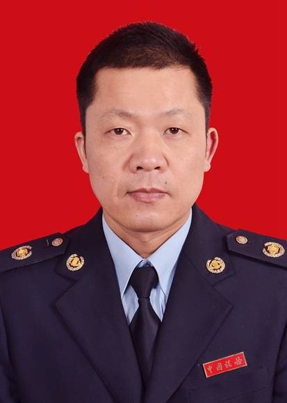 许文龙(浙江省海盐县税务局党委委员、副局长)