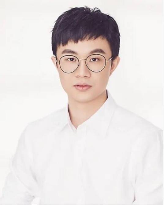 李行健（中国影视制片人、出品人）