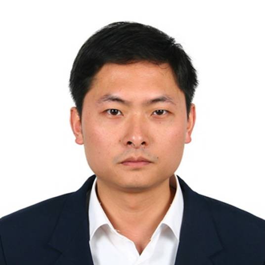何山（宁波大学教授）