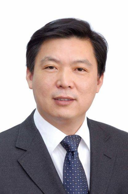 王华（山东省关工委常务副主任）