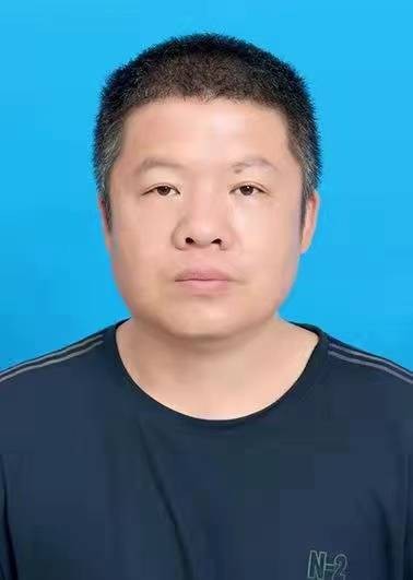 李泽晓（河北省邢台市平乡县北流渠小学校长）