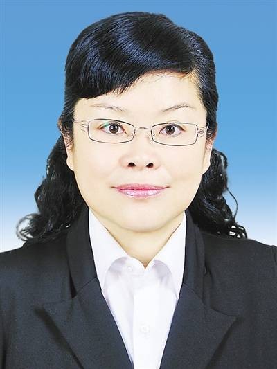 刘玉玲（新疆维吾尔自治区博州人大常委会原副主任）