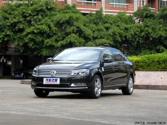 2012款迈腾1.8TSI舒适型