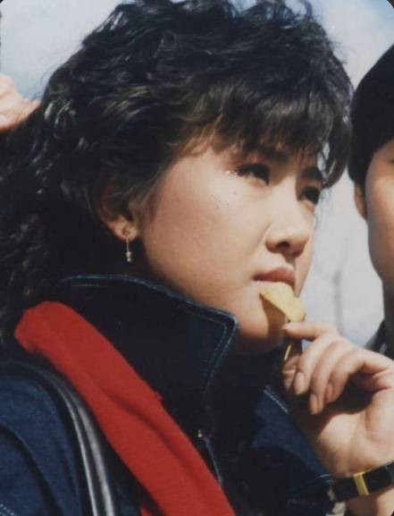 赤脚青春（韩国1986年金应天执导的电影）