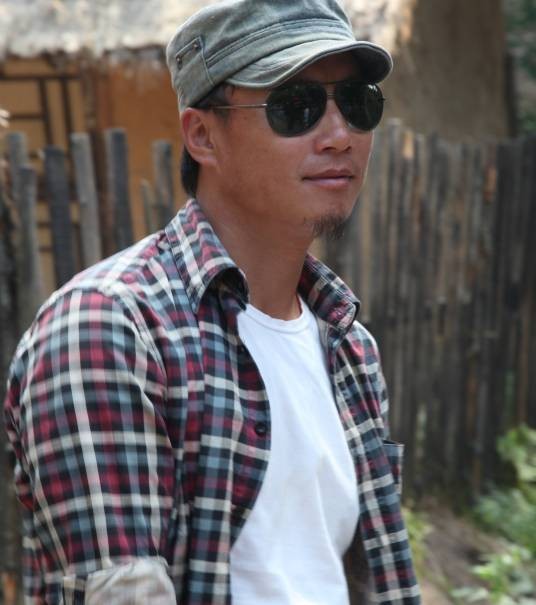 徐宏（中国导演、编剧、画家、曲艺家）