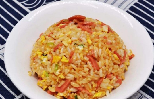 火腿炒饭