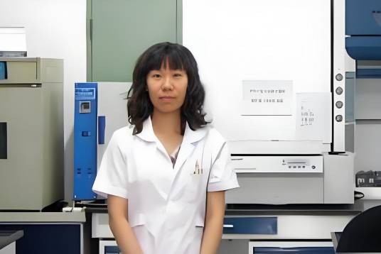 范晶晶（潍坊学院教师）
