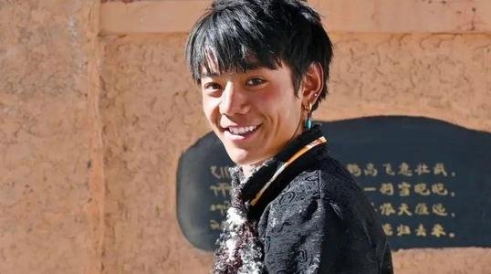 有网友爆料称丁真客串出演电影《我们的新生活》,你期待吗?