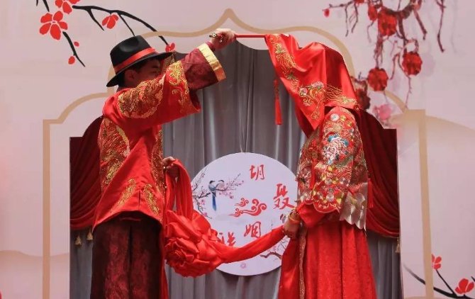 新郎结完婚把新娘忘在酒店,你认为新郎这是不负责任的表现吗??