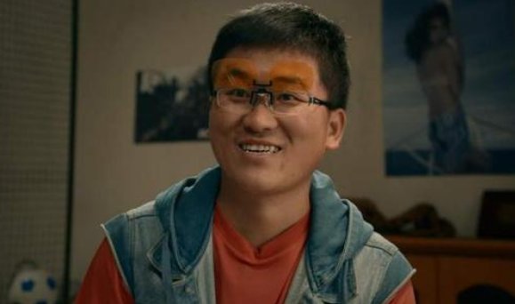 学吴京“砸家产”拍电影当导演,结果票房才0.002亿,他如今怎样了?