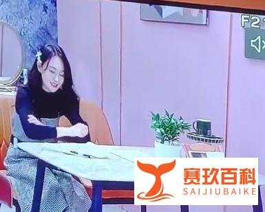 郑爽面临被封杀的境况，是故作坚强，还是价值观扭曲