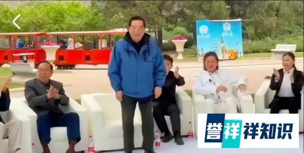 李双江与大儿子罕同框!56岁李贺制服出镜超帅,比后妈梦鸽小两岁