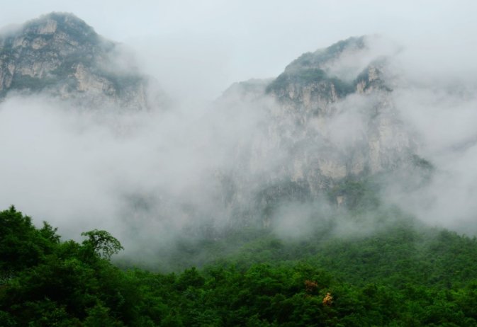 雾锁山头山锁雾是几年级学的