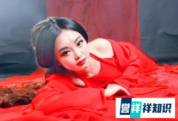 民间故事：男子随鬼友入山，狐仙洞享尽欢乐，醒来才知被卖了