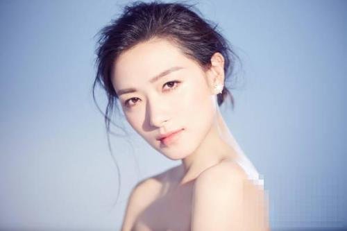 万茜从姐姐们的团宠到观众喜爱度一直名列前茅，到底是谁在背后操控？