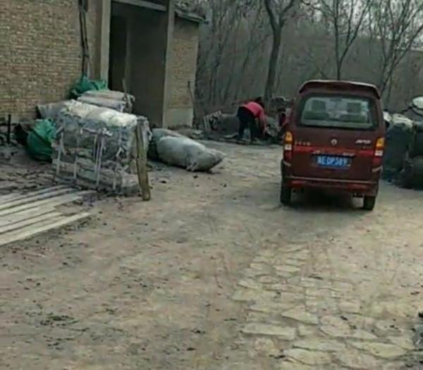 威县赵村乡涉嫌黑心棉加工厂,无证散煤销售点隐匿于村庄