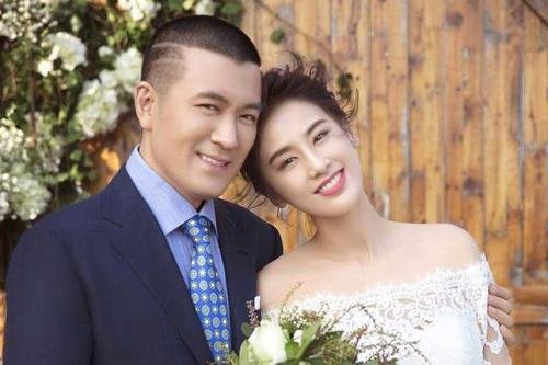 黄圣依杨子家族为奶奶换头像,这对夫妻还曾经公开亮相过哪些节目?