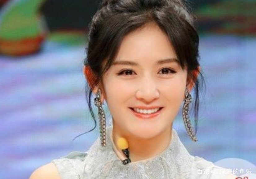 从“湖南一姐”沦落到“万人嫌”,谢娜的一手好牌,是如何打烂的?