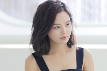 辛芷蕾:这个手确实容易滑,你还知道哪些明星也曾手滑点赞过八卦新闻?