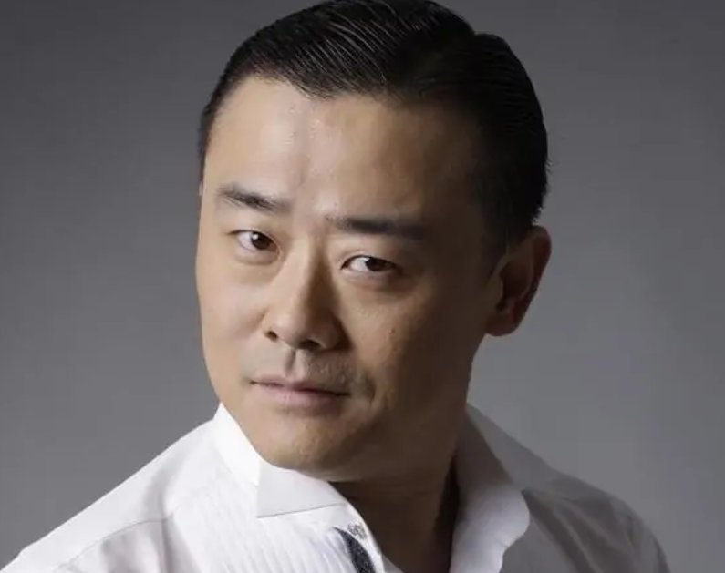 周立波去世了是假的吗?
