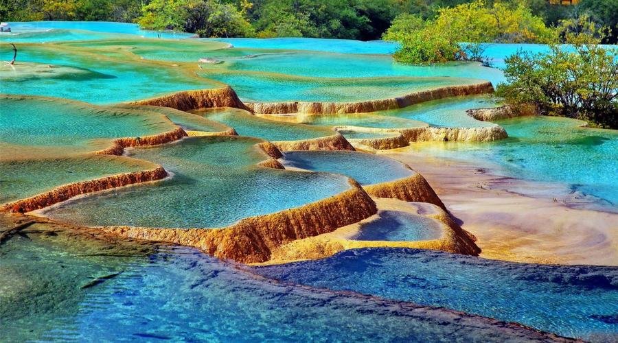 22省份国庆旅游收入四川第一,四川有哪些值得一去的景点?