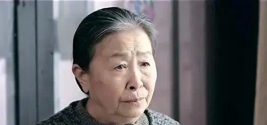 “丑娘”张少华:人丑心更丑,年轻时做下恶事,晚年悔恨交加