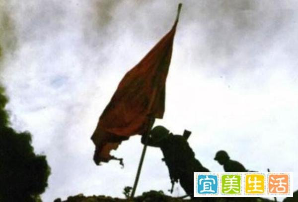 为了学生安全，两位海军飞行员选择了牺牲！英雄，一路走好！