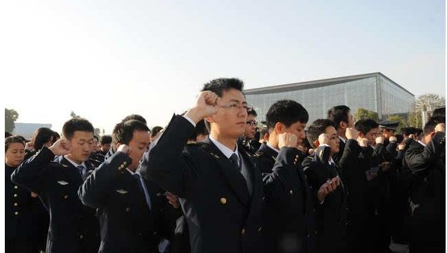公务员报名时候填写的职位服从分配是什么意思？