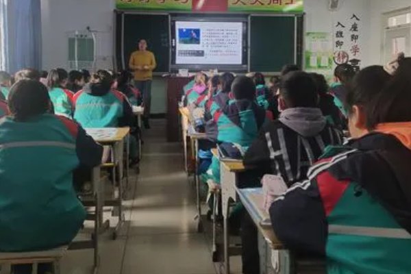 用叮嘱造句